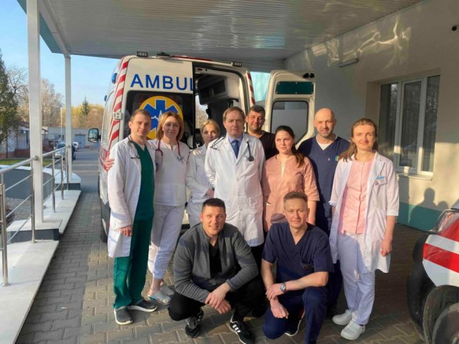 У луцькій лікарні вперше підключили новий апарат і врятували людині життя