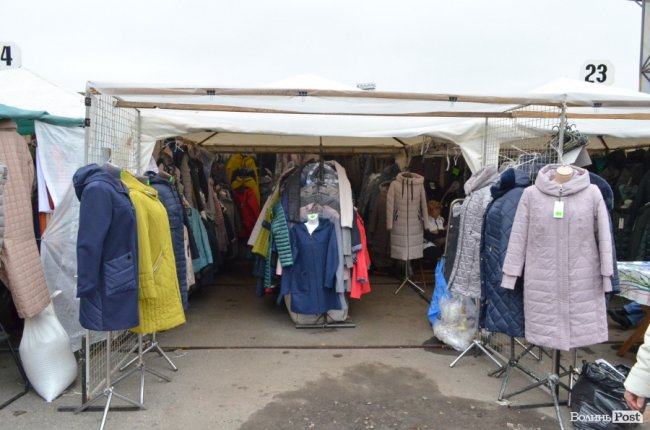 До кольору, до вибору і без «кусючих» цін: у Луцьку відкрився Харківський ярмарок*