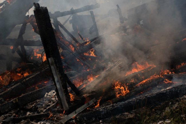 У Луцькому районі горіла літня кухня. ФОТО