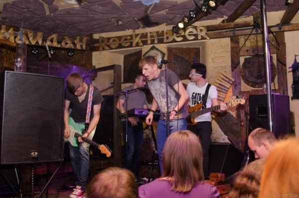 Луцький «ФІОЛЕТ» завершив всеукраїнський тур концертом у Луцьку. ФОТО