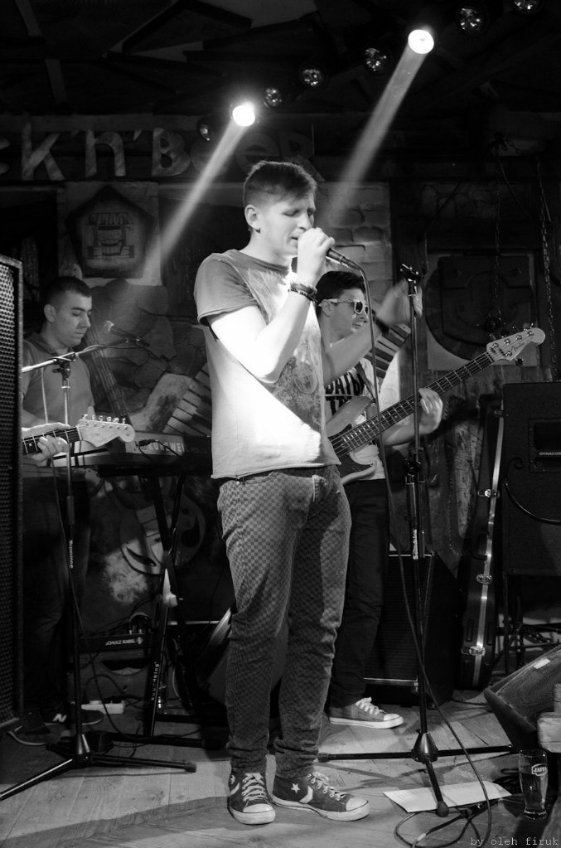 Луцький «ФІОЛЕТ» завершив всеукраїнський тур концертом у Луцьку. ФОТО