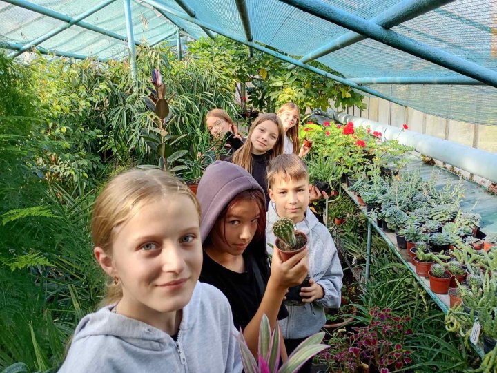 Екзотична теплиця школярів з Волині – найкраща в Україні. ФОТО