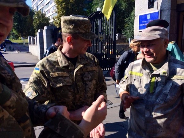 Звільнені з полону волиняни повертаються додому