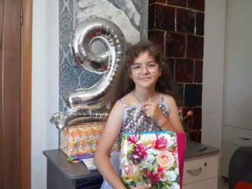 На Волині доньку загиблого Героя привітали із 9-річчям