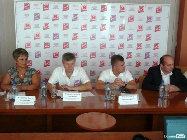 Десятикласники усіх шкіл Луцька стануть учасниками ток-шоу. ФОТО