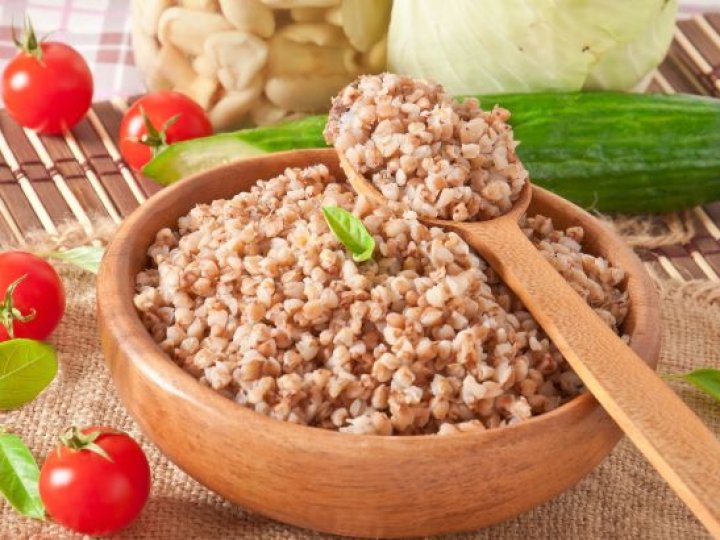 Петрів піст 2025: що можна їсти, скільки триває, важливі молитви