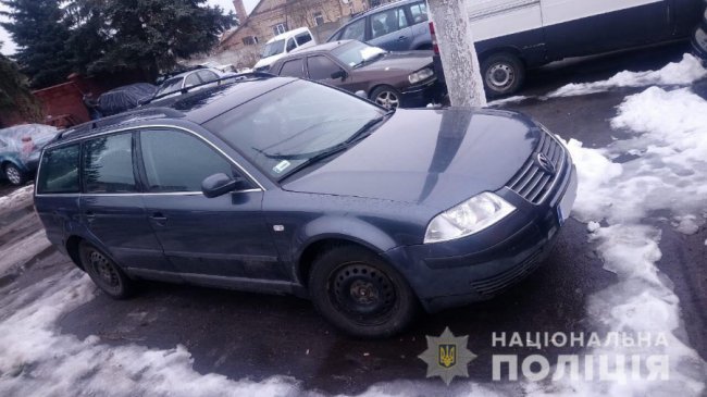 На Волині виявили 2 автівки  з «перебитими» номерами. ФОТО