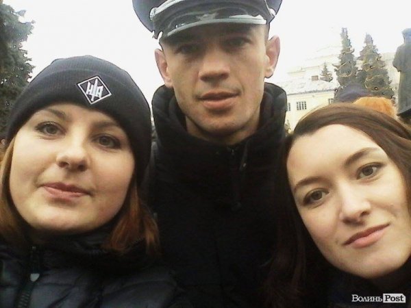 «Важка робота» - бути копом.ФОТО