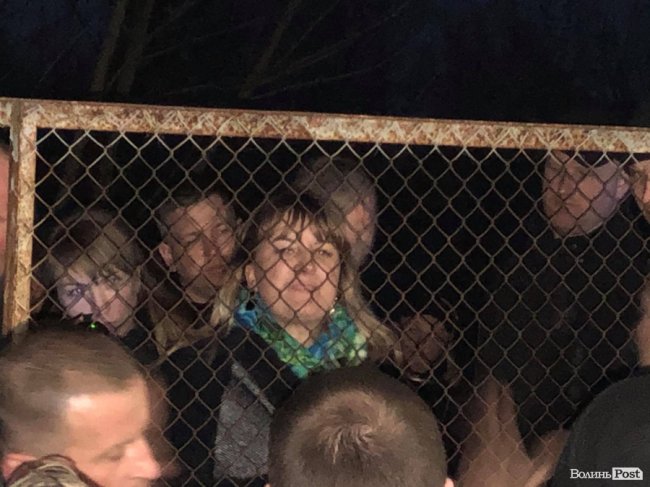 На Старому ринку – знову неспокійно. ФОТО. ВІДЕО. ОНОВЛЕНО