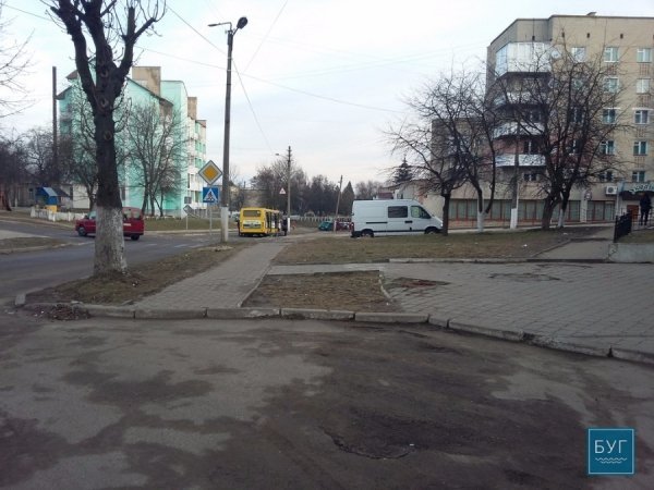 ДТП на Волині: бус зіткнувся з маршрутним таксі