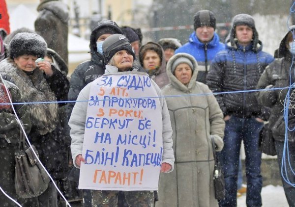 Народне віче у Луцьку. ФОТО