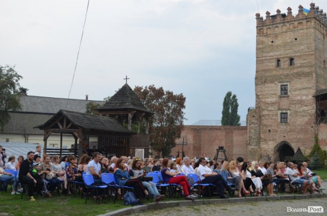 Злива і витончена музика: перший день фестивалю джазу у Луцьку. ФОТО