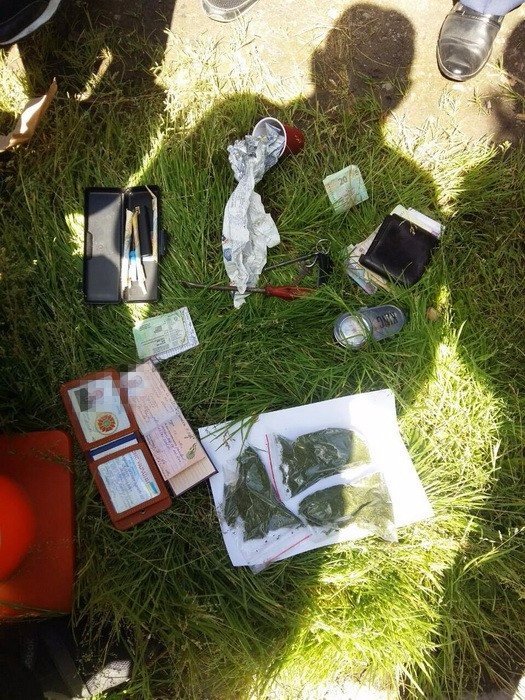 СБУ виявила у рівненського сержанта ДСНС наркотики та зброю. ФОТО. ВІДЕО