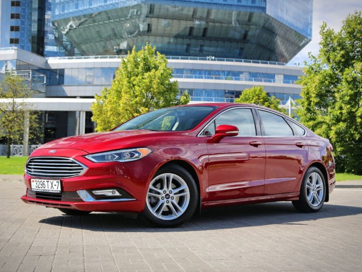 Автомобілі  FORD з США  —  як обрати та доставити бажану машину без зайвих турбот