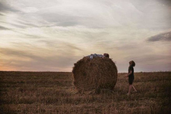 Дитяче літо без ґаджетів та Інтернету у світлинах польського фотографа