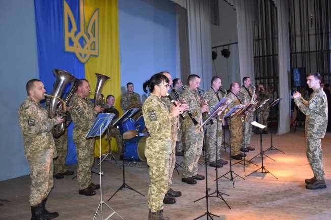 Застрягли в часі років на 40, - волинський боєць про жителів Луганщини