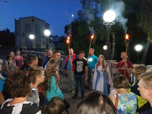 У Луцьку для особливих діток провели романтичну екскурсію містом