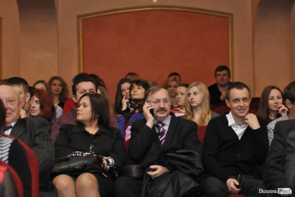 У Луцьку нагороджували працівників телебачення, радіо і зв’язку. ФОТО