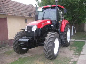 Для луцьких парків куплять трактор за 1,2 мільйона