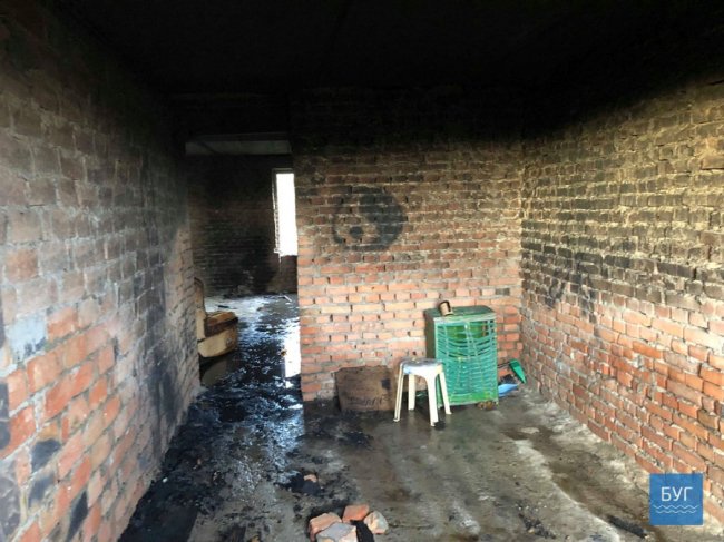 На Волині невідомі влаштували пожежу в недобудові. ФОТО