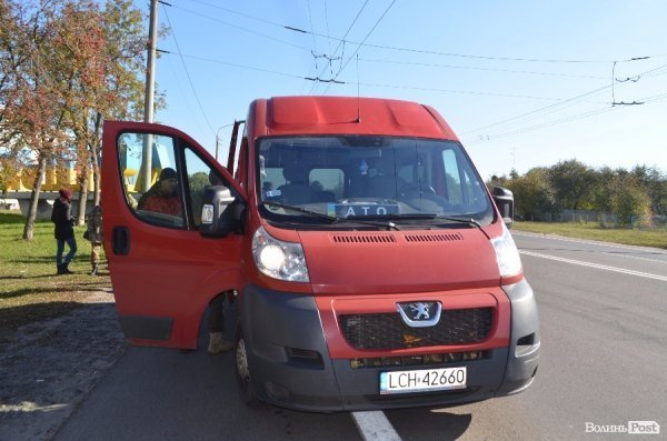 У Луцьку зустріли тіло загиблого на сході Олександра Смирнова. ФОТО