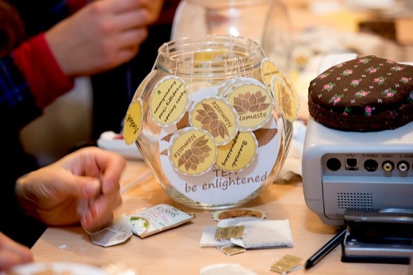 Інтернаціональне чаювання в Луцьку. ФОТО*