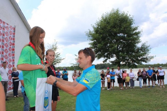 На чемпіонат із веслування на Волині з'їхалися майже дві сотні спортсменів