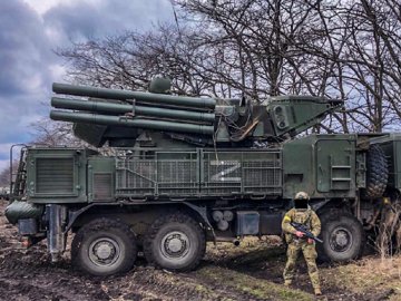 Українські артилеристи одним ударом знищили російський «Панцир-1С» за 15 мільйонів доларів