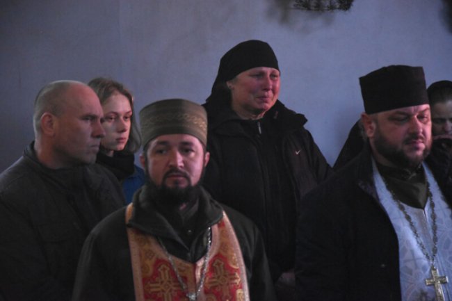 Луцьк попрощався із загиблим під Ірпенем матросом Михайлом Приступою