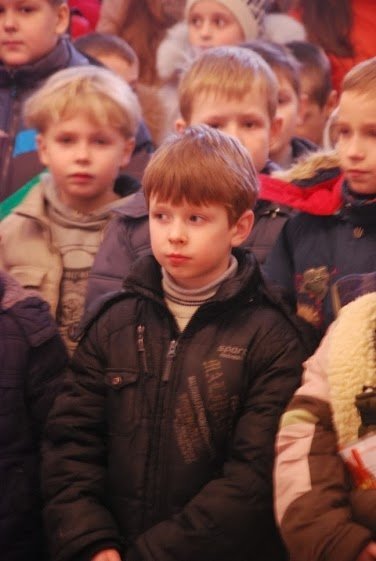 У Луцьку діти молилися за мир. ФОТО