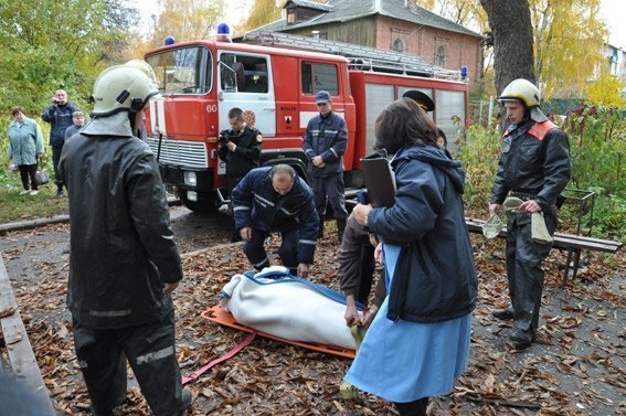 У Сумах жінка гнала самогон і підірвала квартиру. ФОТО