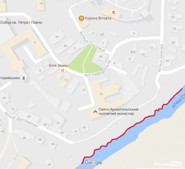 Будівельне сміття викидають в річку Стир. ФОТО