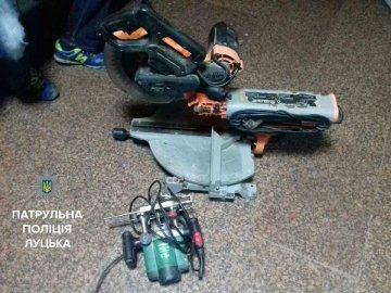 Затримали невідомих, які «терлися» біля луцького ломбарду