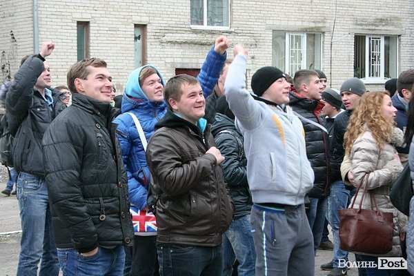 Студентський хід на підтримку євроінтеграції у Луцьку. ФОТО