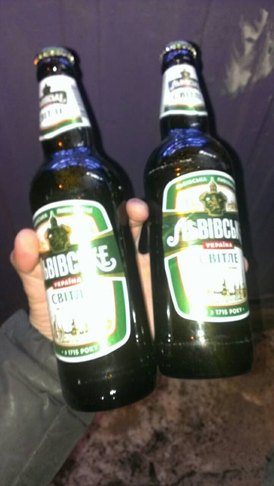 Два луцьких магазини зловили на продажі «забороненого» алкоголю