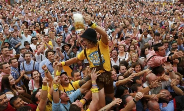 Стартував «Октоберфест-2013». ФОТО