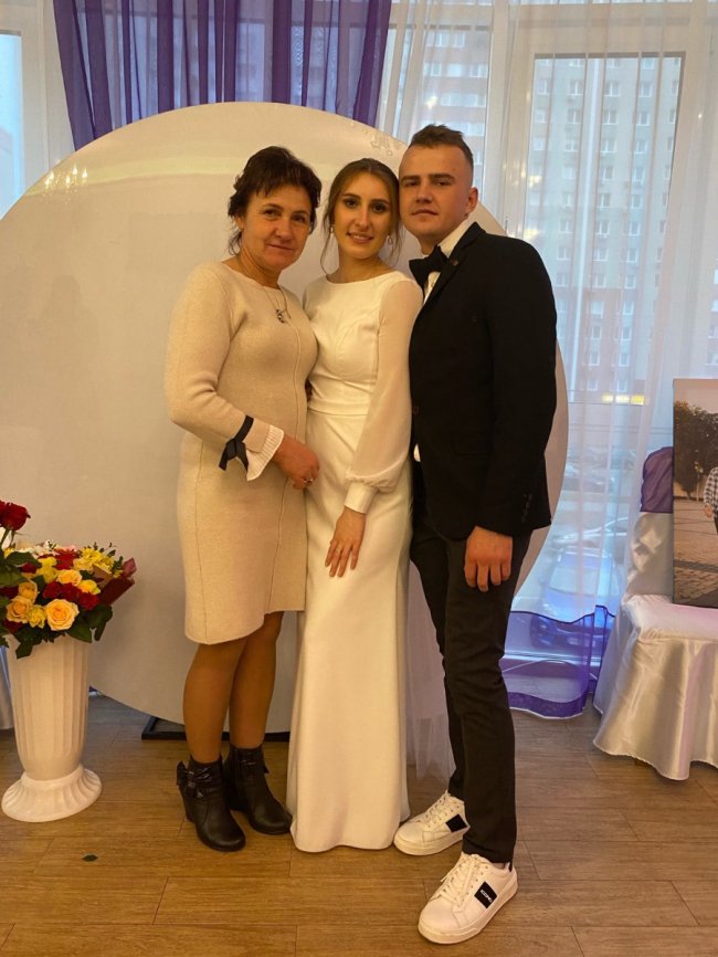 «Я пішла, щоб здійснилася мрія Івана»: волинянка стала на захист України замість загиблого 24-річного сина