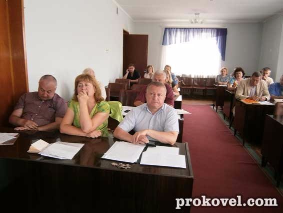 Ковельчани вимагають звільнити вулицю від великогабаритної техніки