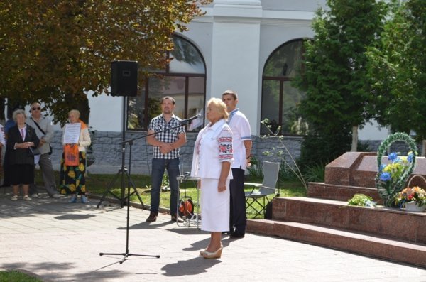 Опозиція на марші: у Луцьку влаштували протестну ходу. ФОТО 