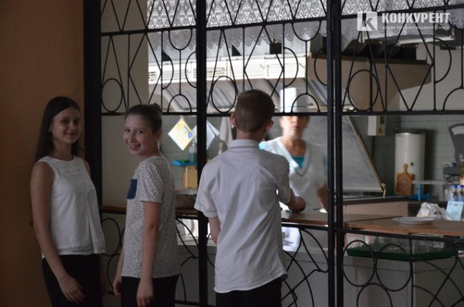 Луцька школа № 25 зсередини. ФОТО