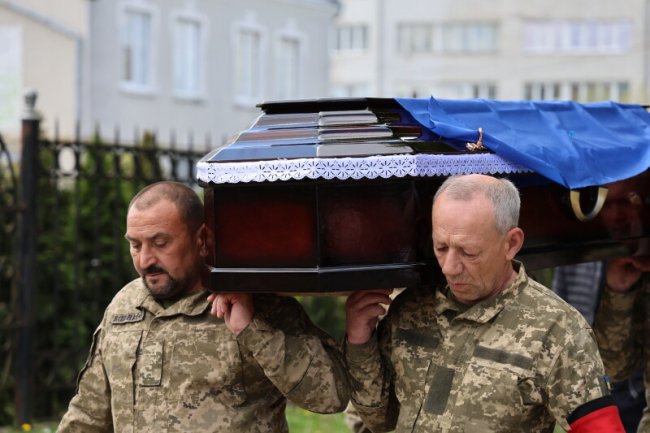 У Луцьку в останню дорогу провели Героя Богдана Щербачука