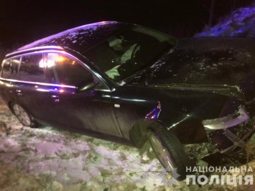 У Ковелі авто влетіло у бетонну частину мосту: у поліції повідомили деталі ДТП. ФОТО