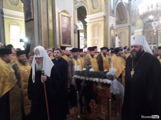 До Луцька прибув Філарет. ОНОВЛЕНО. ФОТО