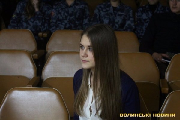 Однокласники постраждалого на Дубнівській зібрали 6 тисяч 