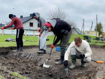 У Володимирі на місті будівництва корпусу ліцею знайшли митну пломбу ХІ-ХІІ ст