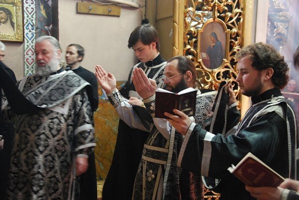 Перша Літургія Ранішосвячених Дарів. ФОТО