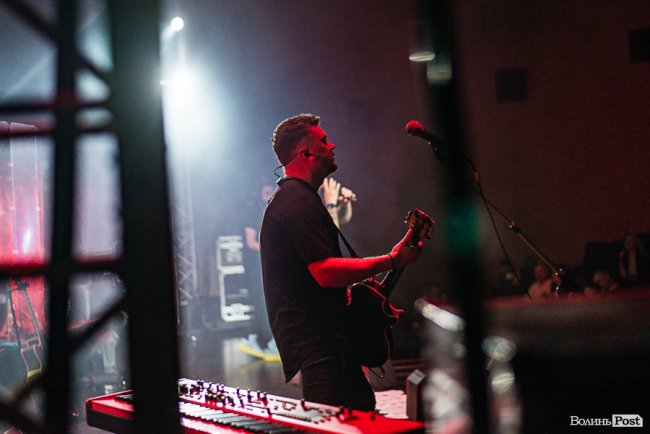 Чуттєва лірика та вибуховий рок: у Луцьку  «відгриміли» два незабутніх концерти гурту «БЕZ ОБМЕЖЕНЬ»