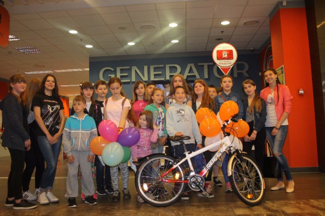 Подарунки, сюрпризи та розваги: в «ПортCity» вітали сина бійця 