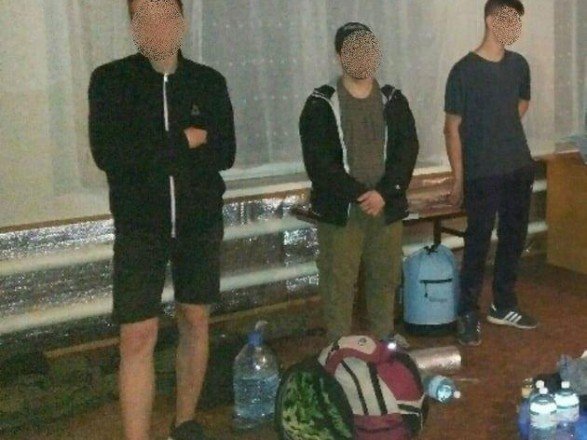 Поблизу зони відчуження ЧАЕС затримали шістьох сталкерів. ФОТО