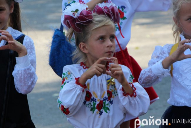 На Волині учні збирають кошти для дітей, котрі не можуть відвідувати школу